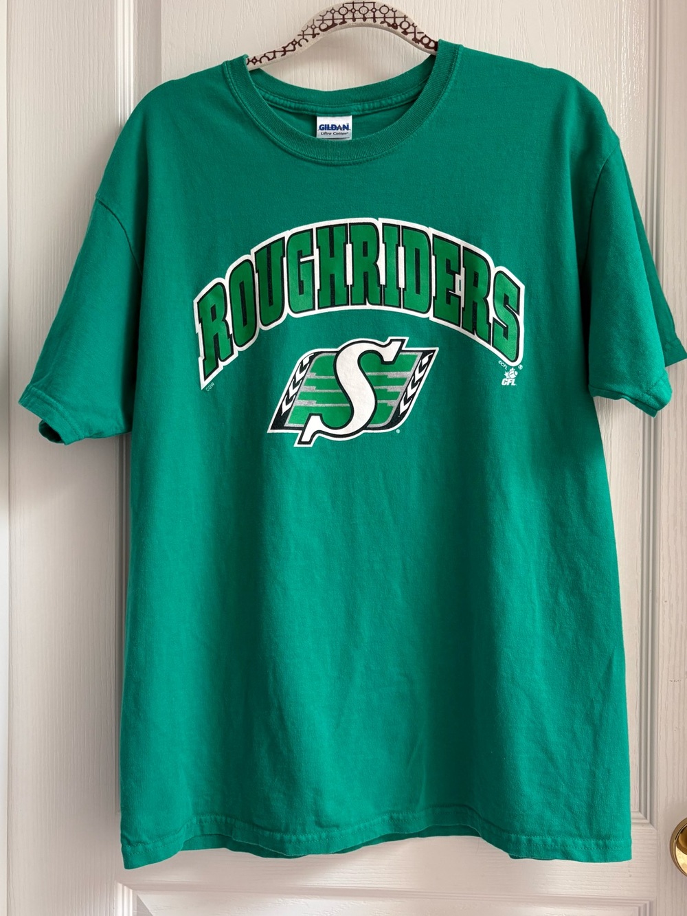 Gildan Kelly Green Cotton Saskatchewan Roughriders Crewneck T-Shirt (NWOT)
